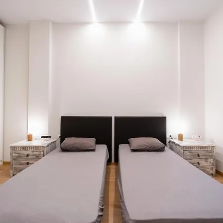 Agias Sofias Svolou Center 2 Θεσσαλονίκη
