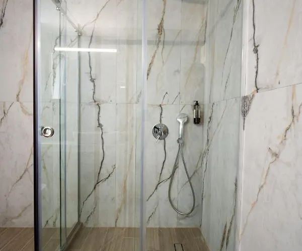 Agias Sofias Svolou Center 2 Appartamento *
