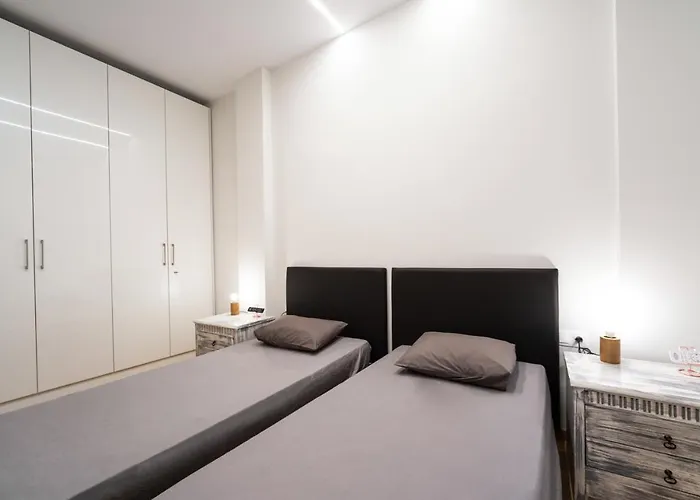 Agias Sofias Svolou Center 2 * Salonicco