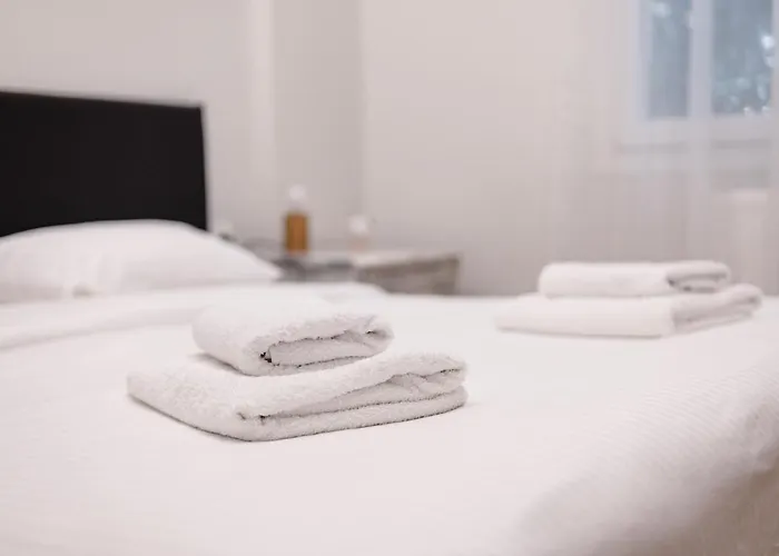 Agias Sofias Svolou Center 2 * Salonicco