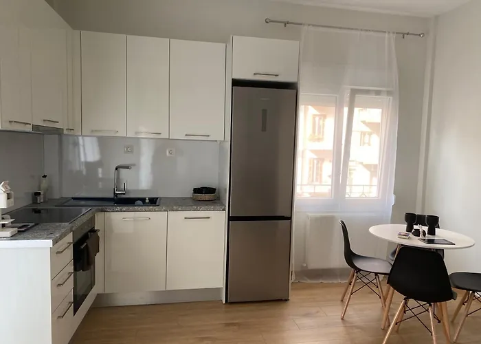 Agias Sofias Svolou Center 2 Appartamento
