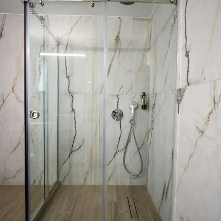 Agias Sofias Svolou Center 2 Apartment *
