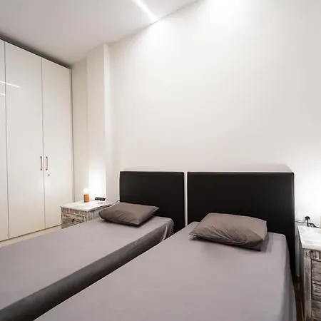 Agias Sofias Svolou Center 2 * Thessaloniki